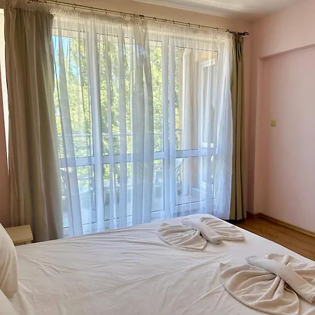 Cozy 1bd In Flores Park By Menada Sunny Beach